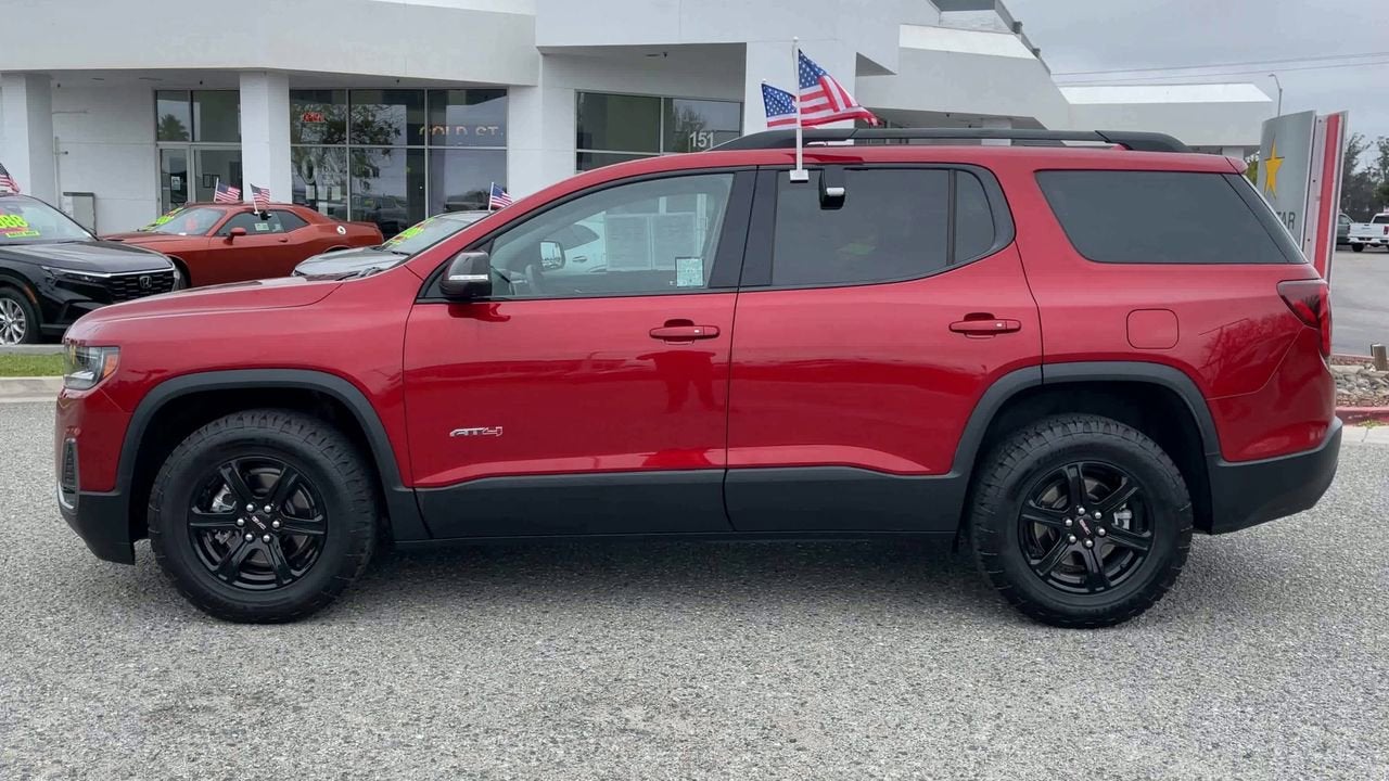 2023 GMC Acadia AT4
