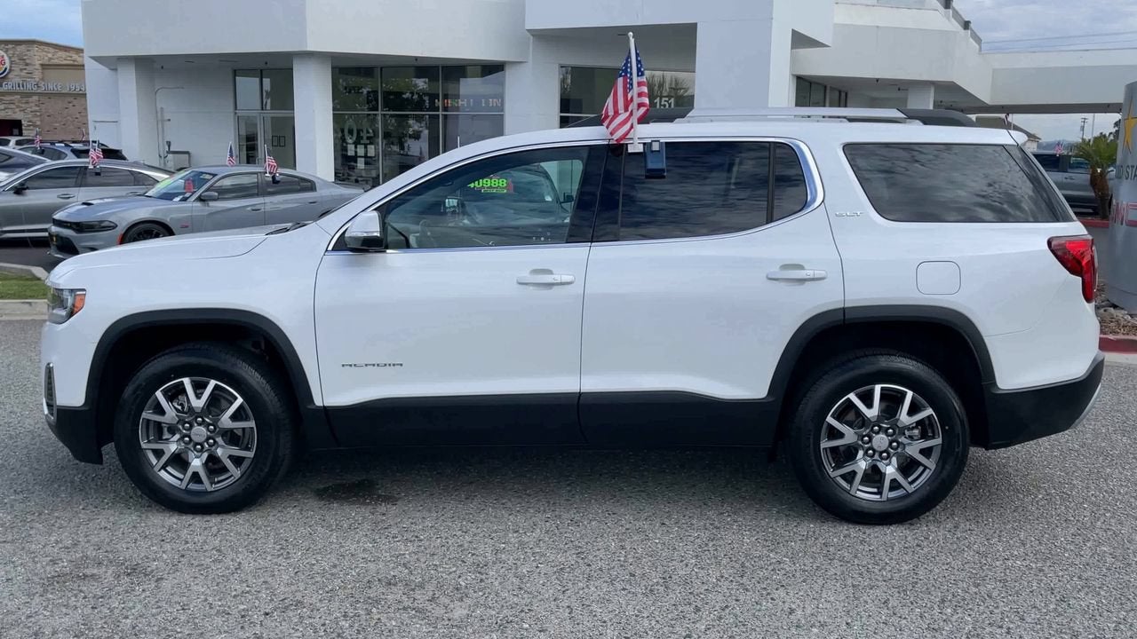 2023 GMC Acadia SLT