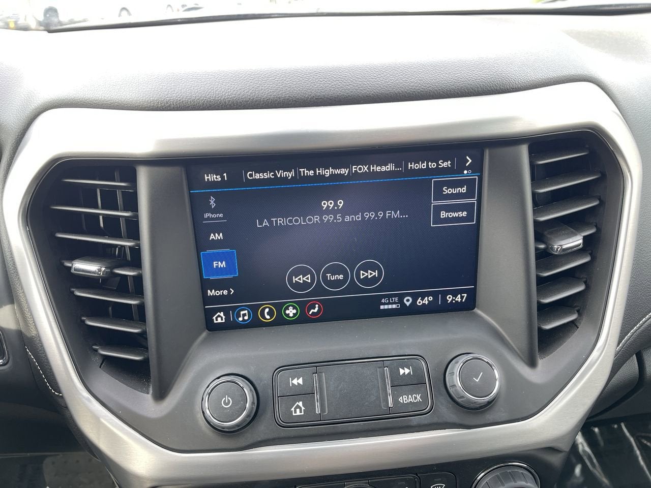 2023 GMC Acadia SLE