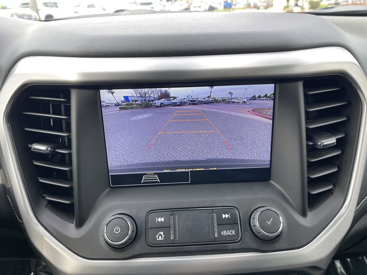 2023 GMC Acadia SLE