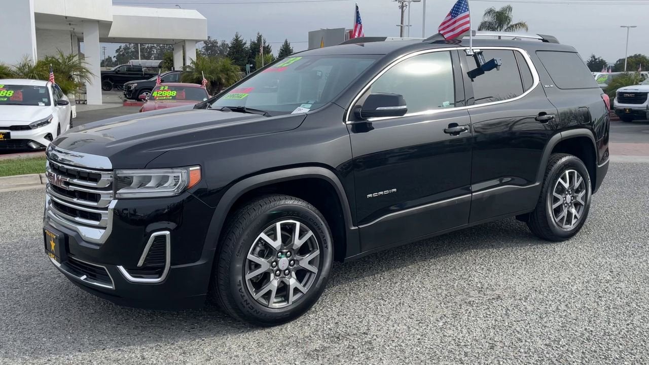2023 GMC Acadia SLE