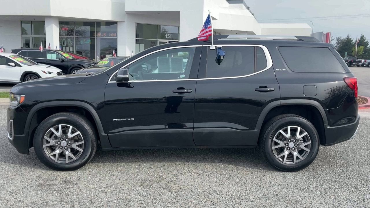 2023 GMC Acadia SLE