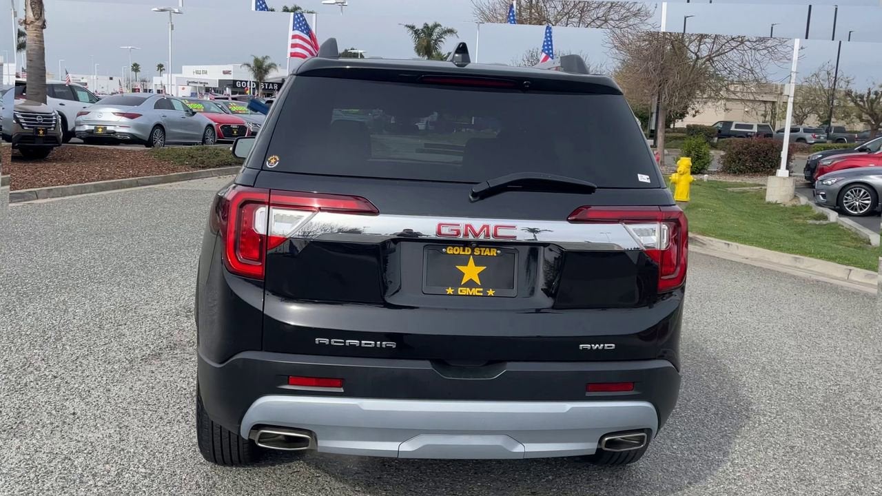 2023 GMC Acadia SLE