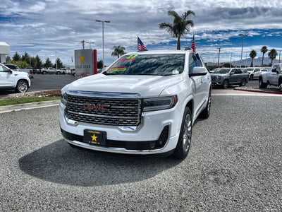 2023 GMC Acadia Denali