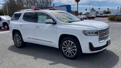 2023 GMC Acadia Denali