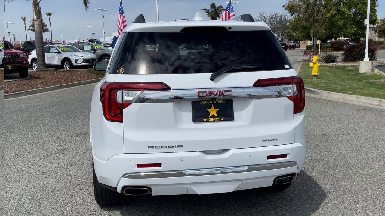 2023 GMC Acadia Denali