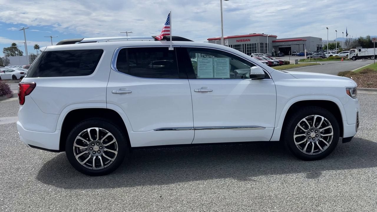 2023 GMC Acadia Denali