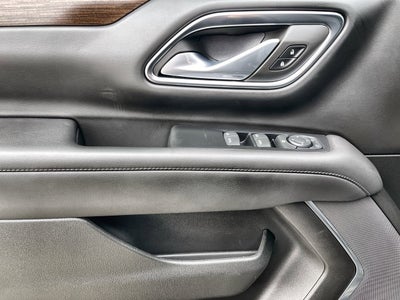 2024 GMC Yukon XL SLE