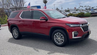 2023 Chevrolet Traverse LT Cloth