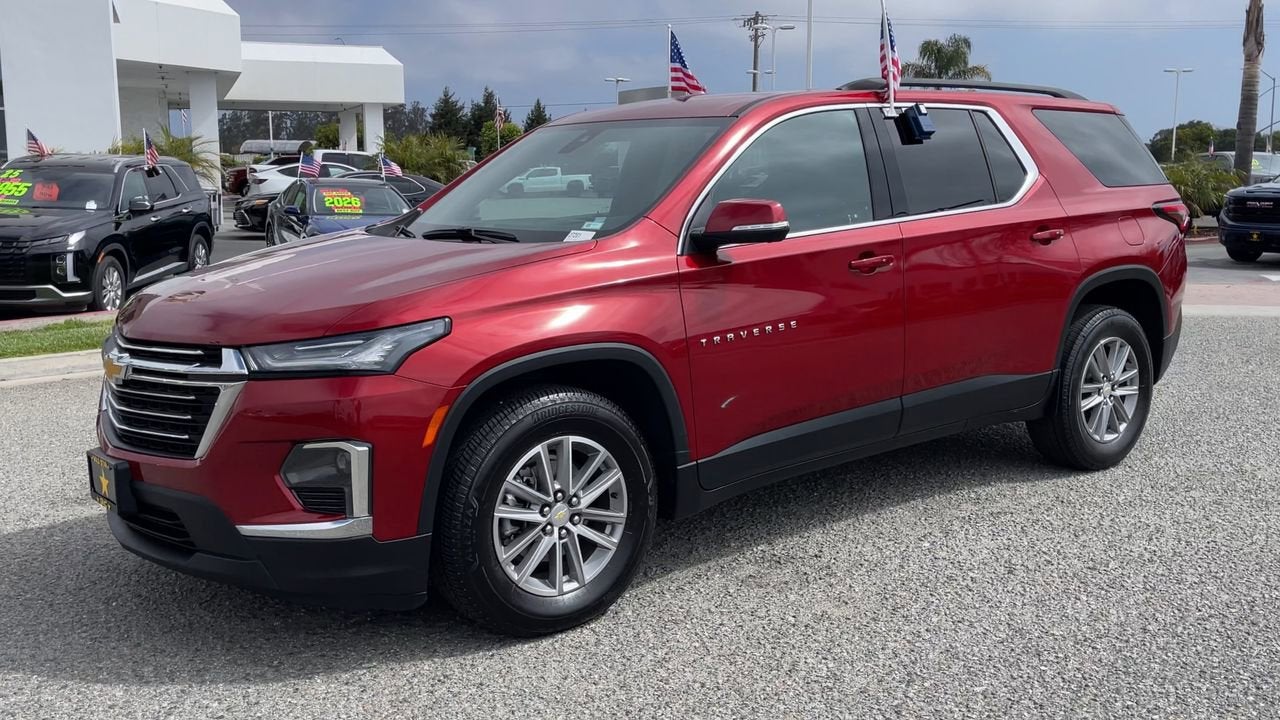 2023 Chevrolet Traverse LT Cloth