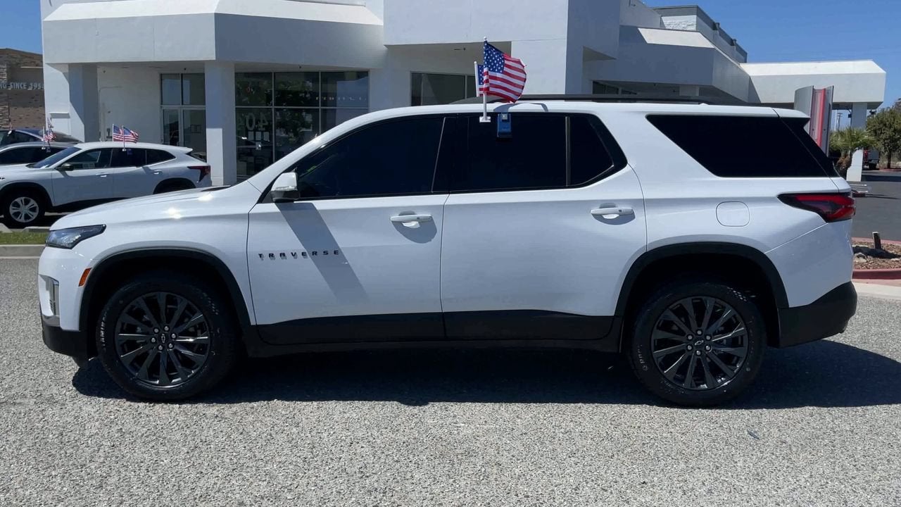 2023 Chevrolet Traverse RS