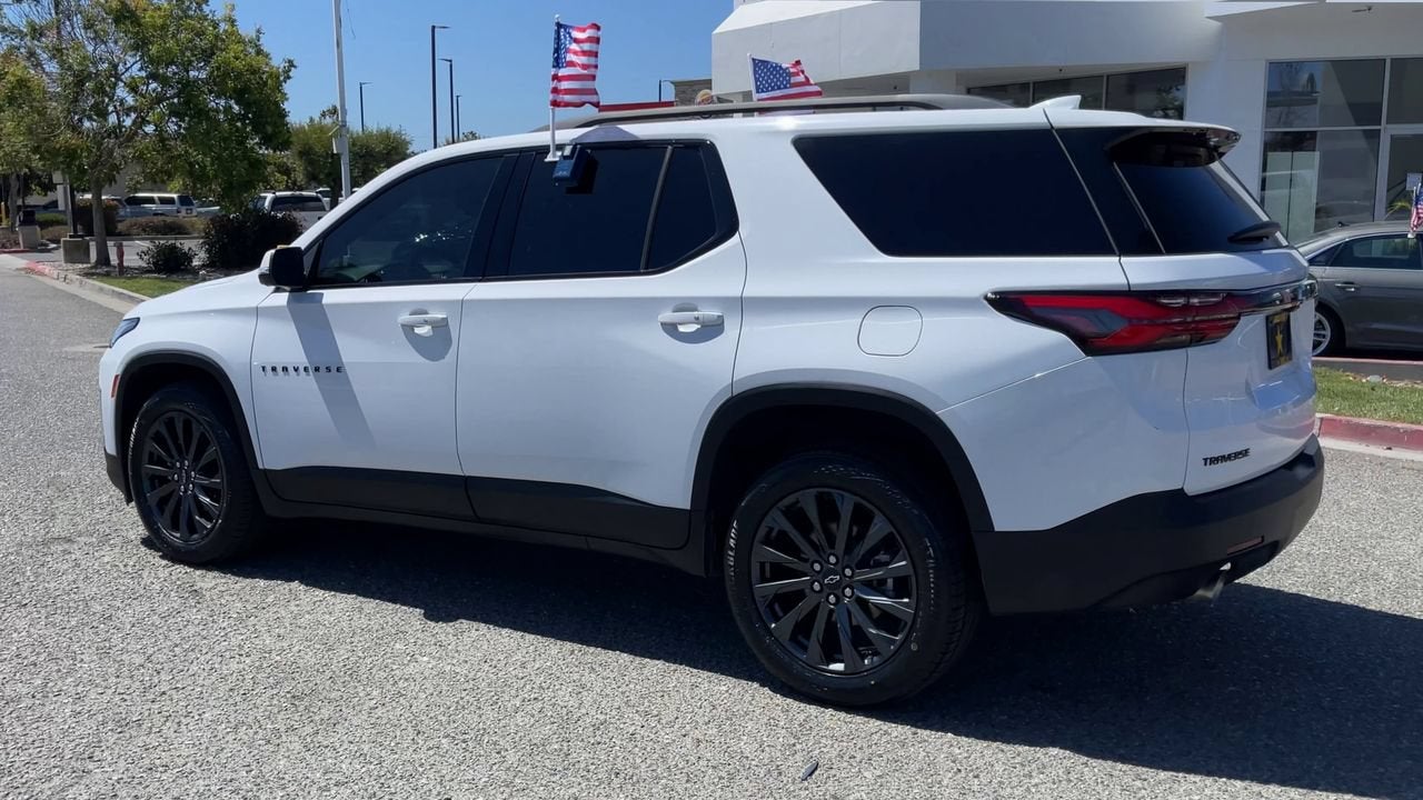 2023 Chevrolet Traverse RS