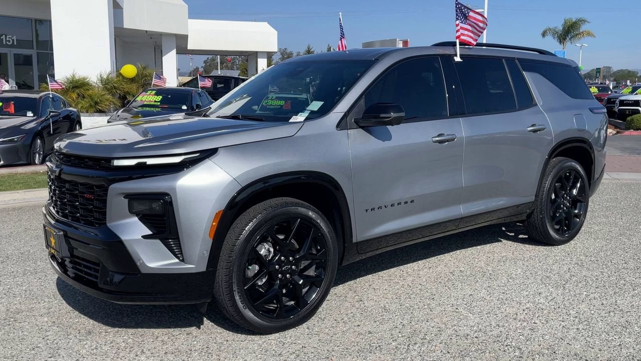 2024 Chevrolet Traverse RS