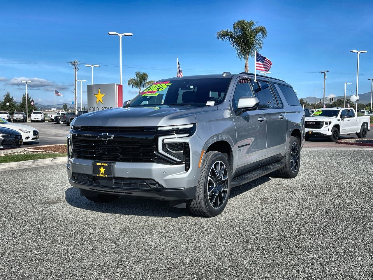 2025 Chevrolet Suburban RST