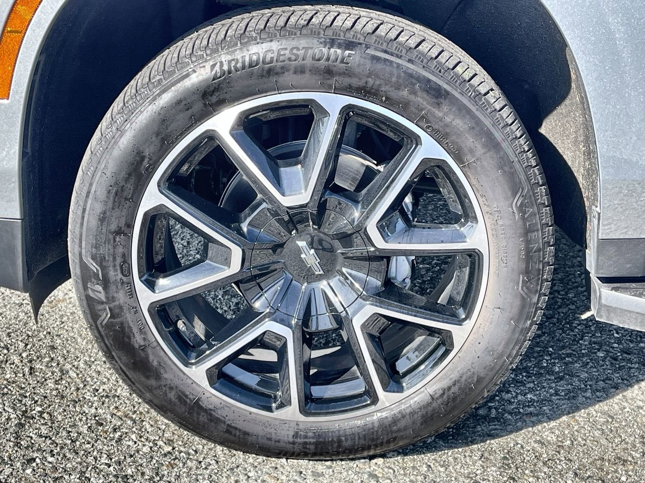 2025 Chevrolet Suburban RST