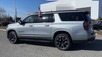 2025 Chevrolet Suburban RST