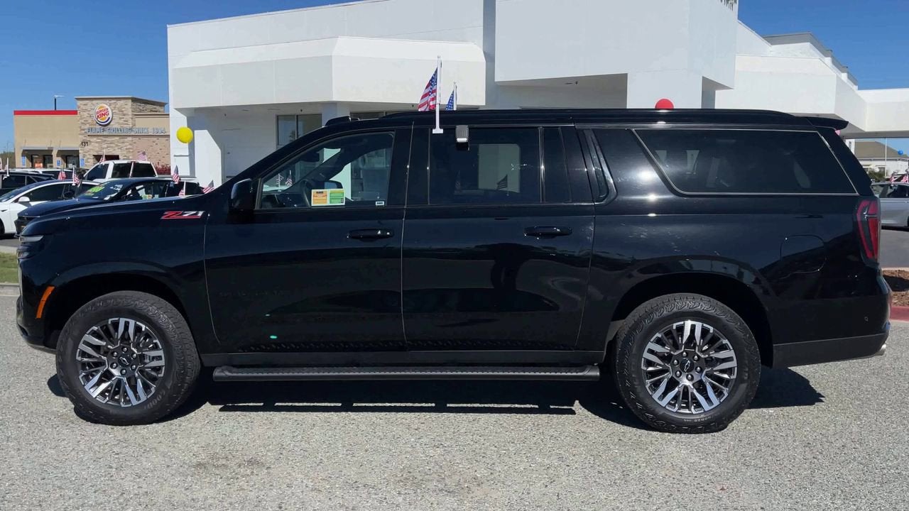 2025 Chevrolet Suburban Z71