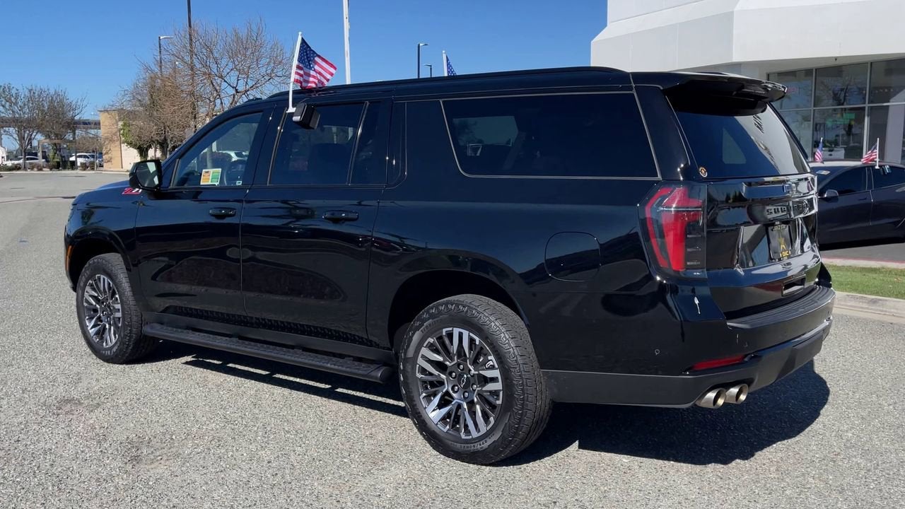 2025 Chevrolet Suburban Z71