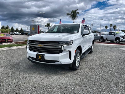 2024 Chevrolet Suburban LT
