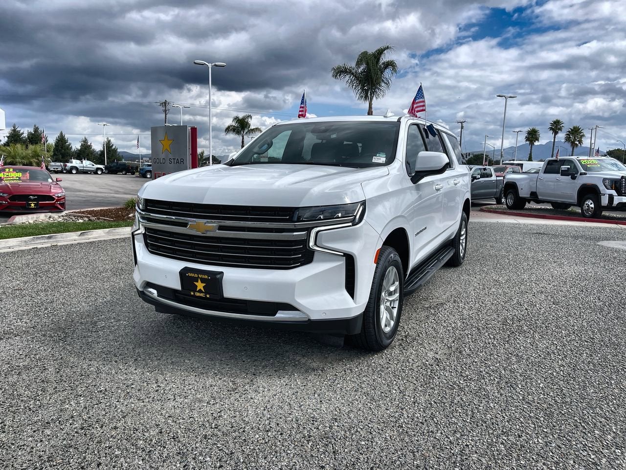2024 Chevrolet Suburban LT