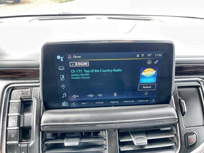 2024 Chevrolet Suburban LT
