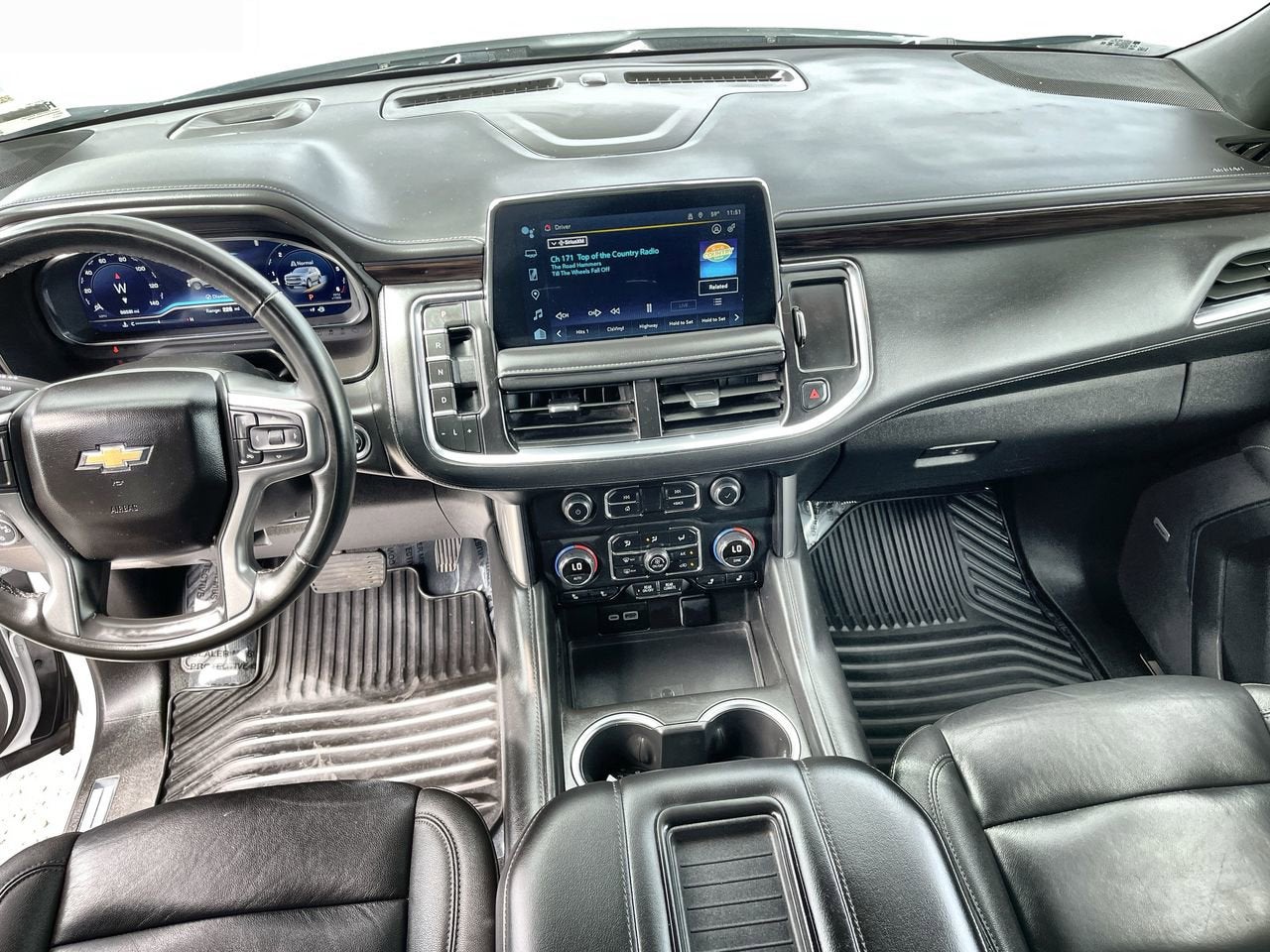 2024 Chevrolet Suburban LT