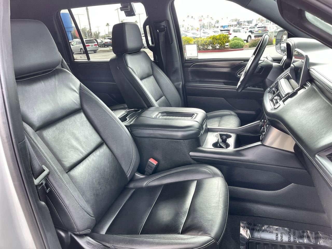 2024 Chevrolet Suburban LT