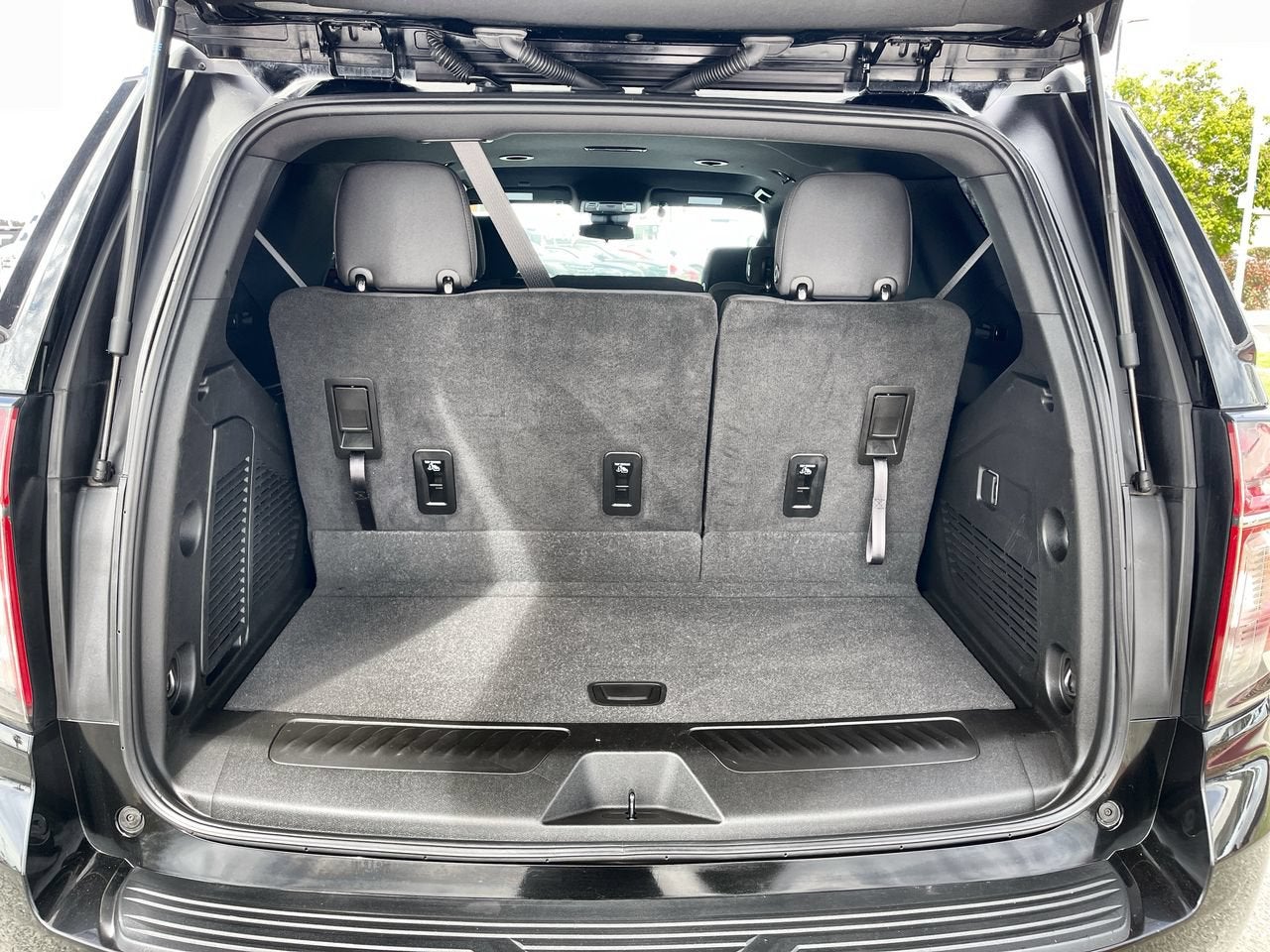2024 Chevrolet Tahoe LS