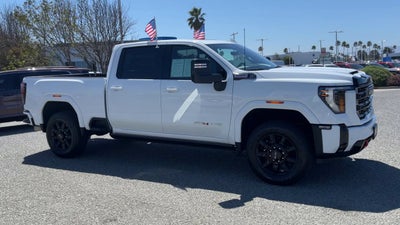 2025 GMC Sierra 2500 HD AT4