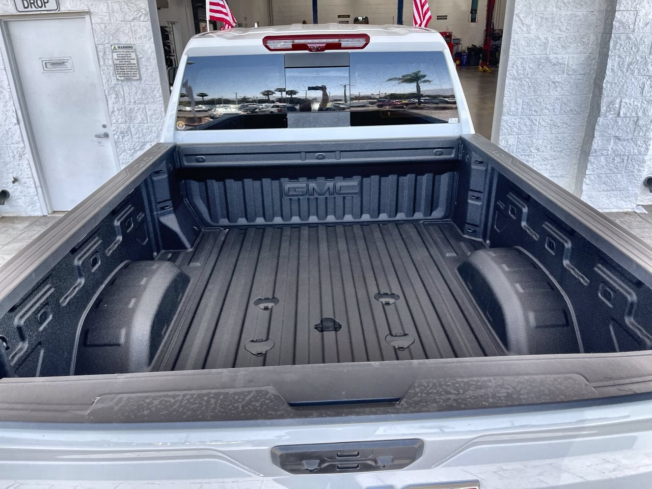 2025 GMC Sierra 2500 HD AT4