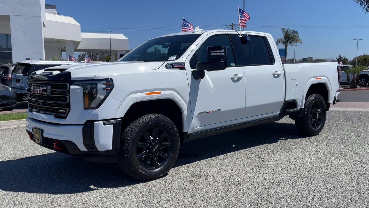 2025 GMC Sierra 2500 HD AT4