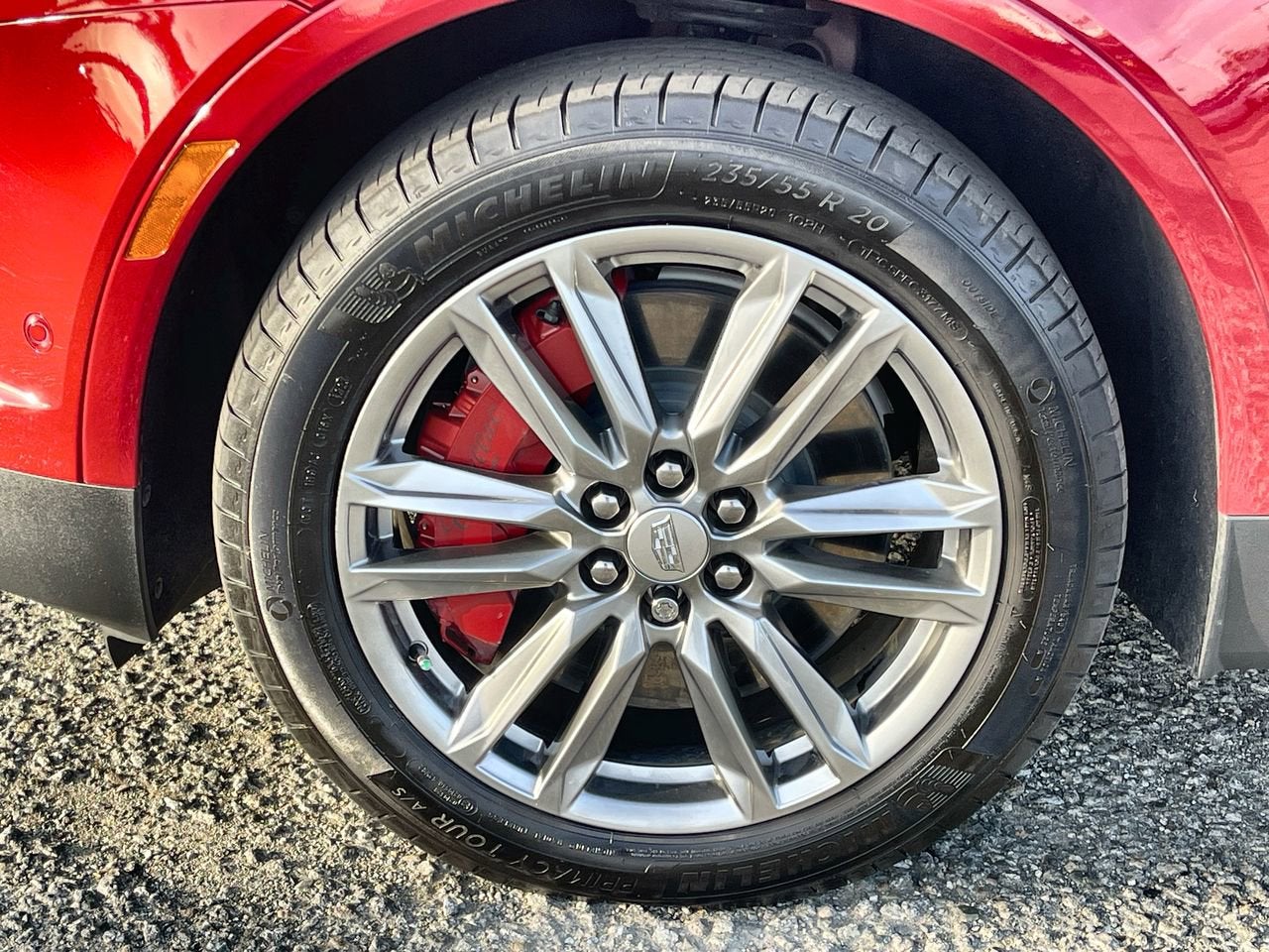 2024 Cadillac XT5 Sport