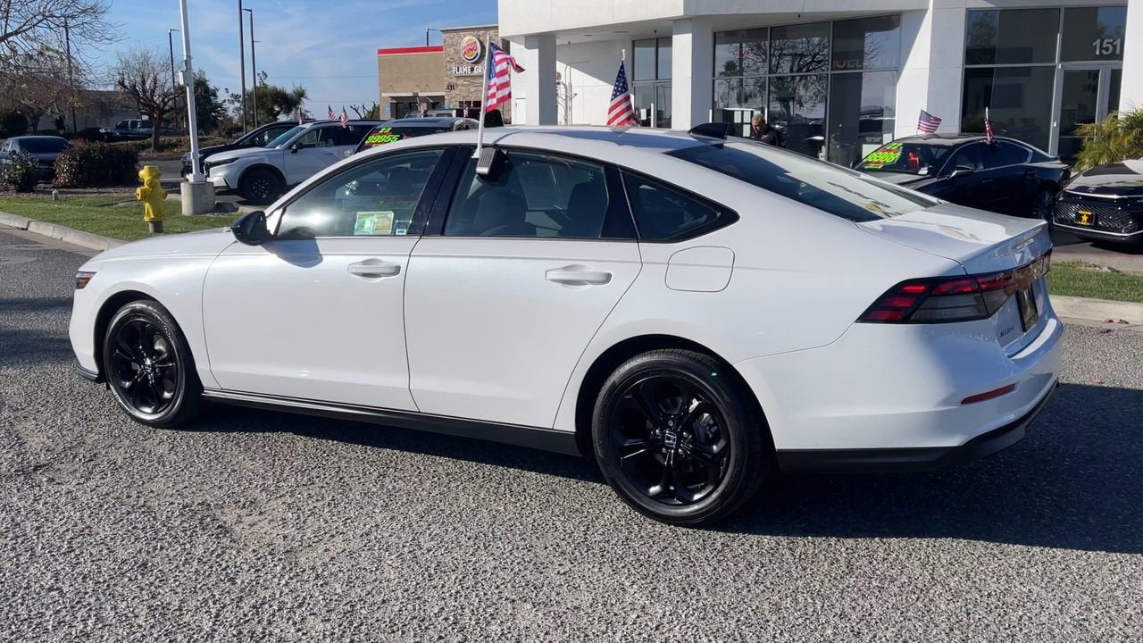 2025 Honda Accord Sedan SE
