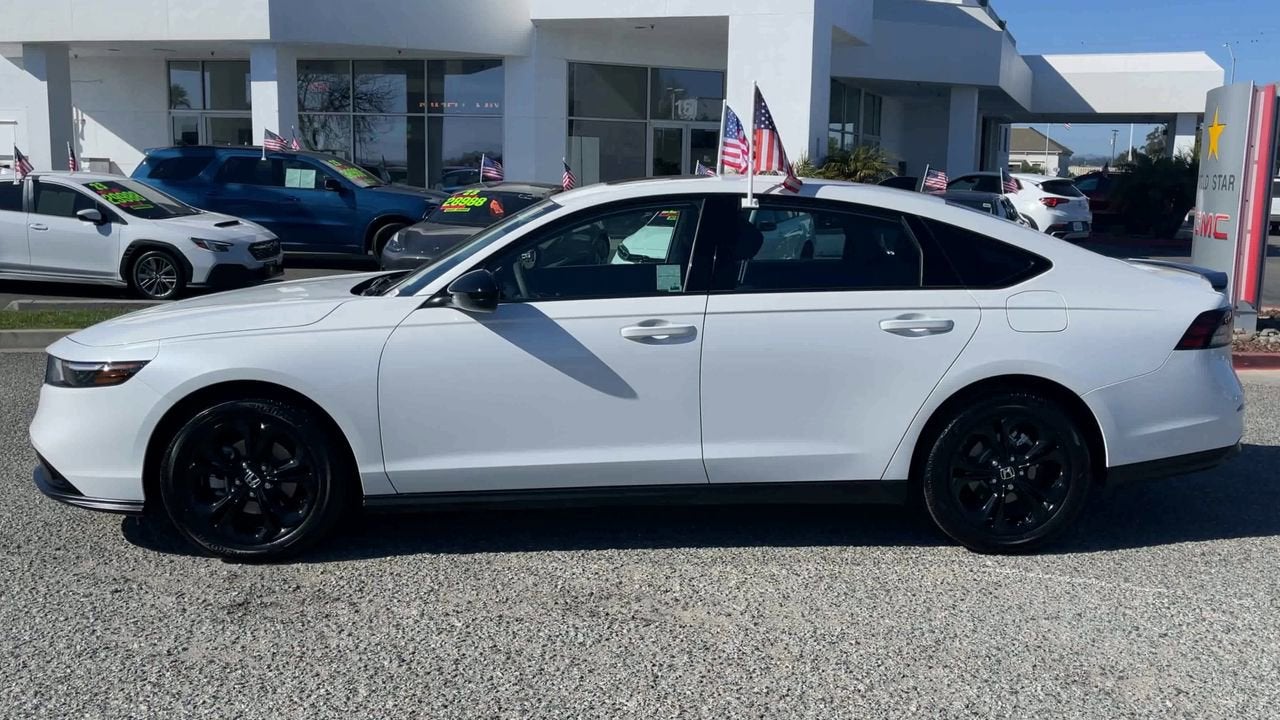 2025 Honda Accord Sedan SE