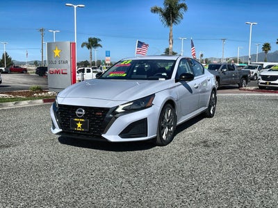 2023 Nissan Altima 2.0 SR