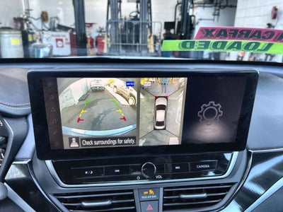 2023 Nissan Altima 2.0 SR