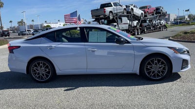 2023 Nissan Altima 2.0 SR