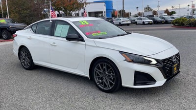 2023 Nissan Altima 2.0 SR