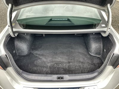 2023 Nissan Altima 2.0 SR