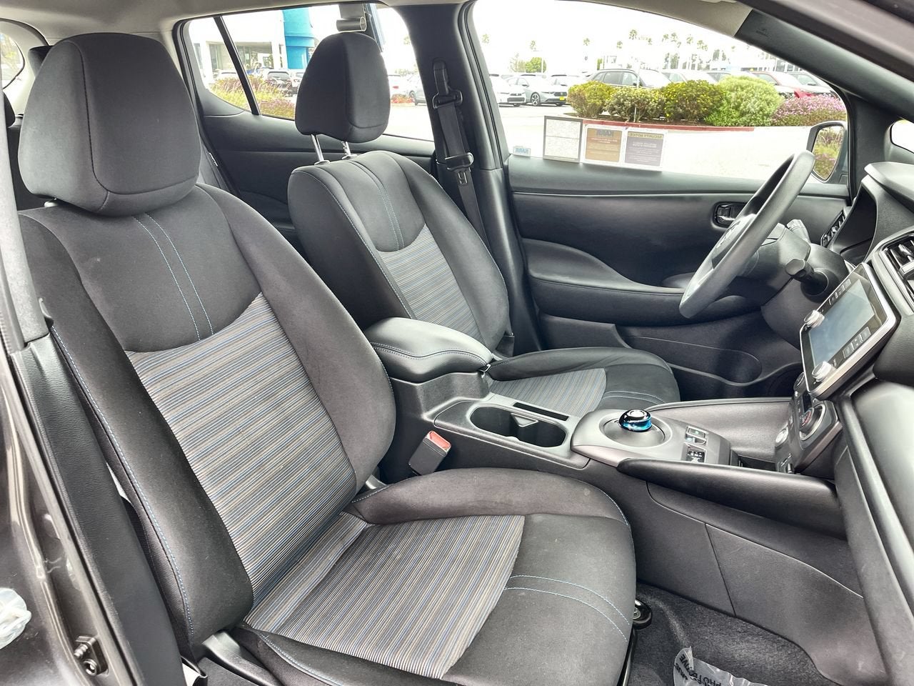 2024 Nissan LEAF S