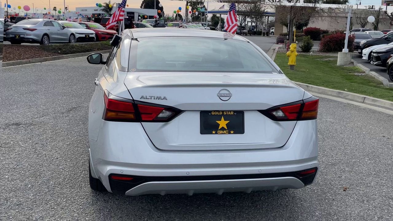 2023 Nissan Altima 2.5 S