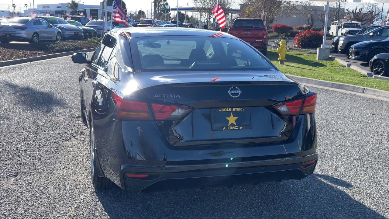 2023 Nissan Altima 2.5 S