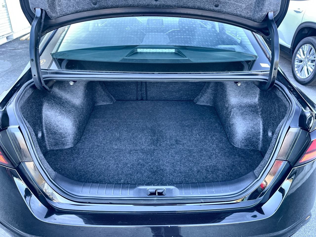 2025 Nissan Altima S