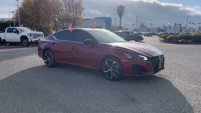 2023 Nissan Altima 2.5 SR