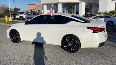 2023 Nissan Altima 2.5 SR