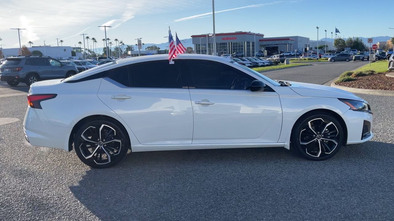 2023 Nissan Altima 2.5 SR