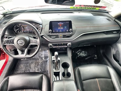 2022 Nissan Altima 2.5 SR