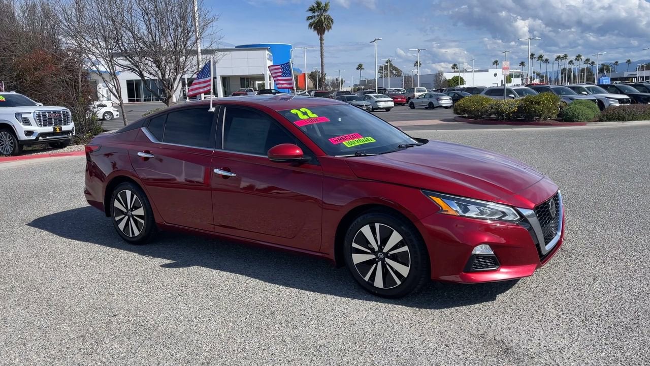 2022 Nissan Altima 2.5 SV