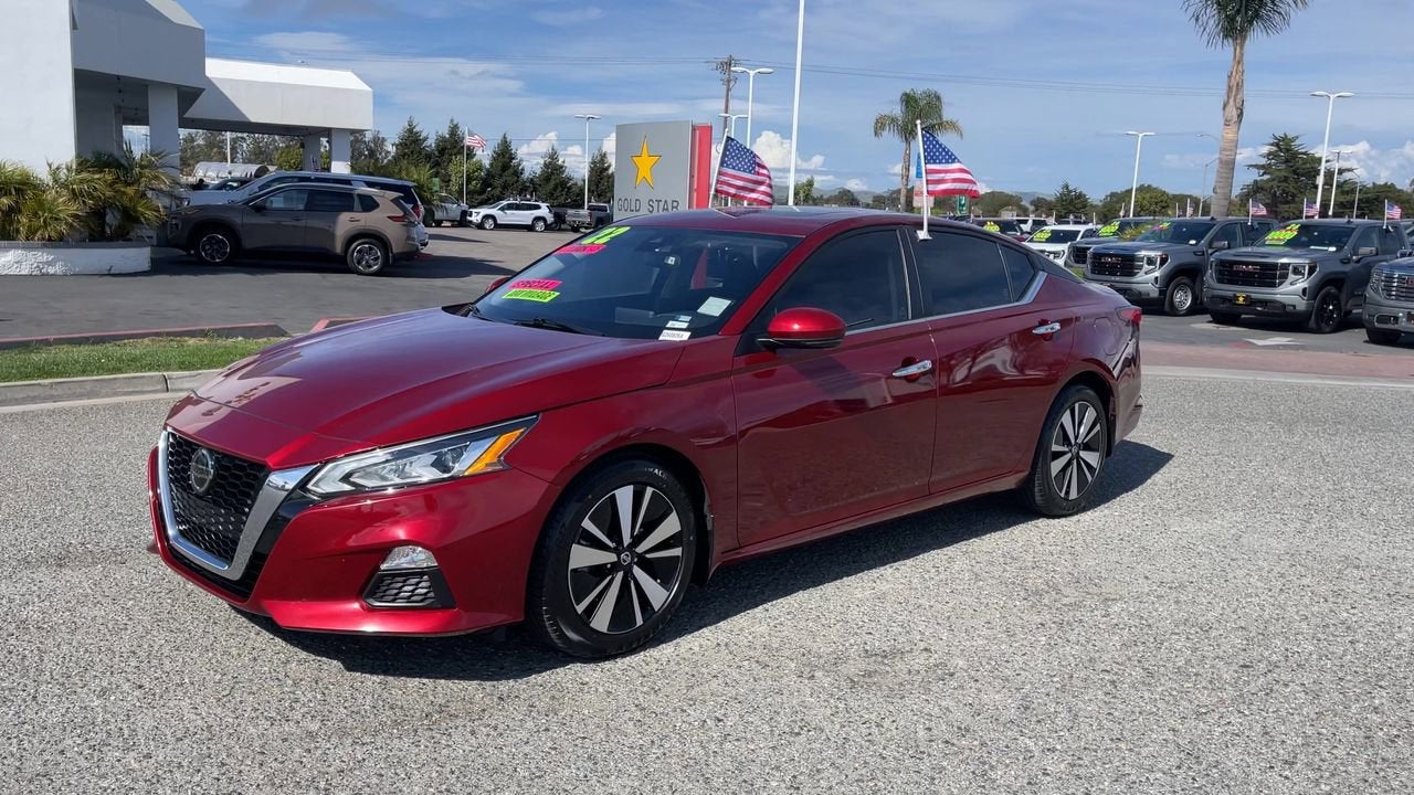 2022 Nissan Altima 2.5 SV