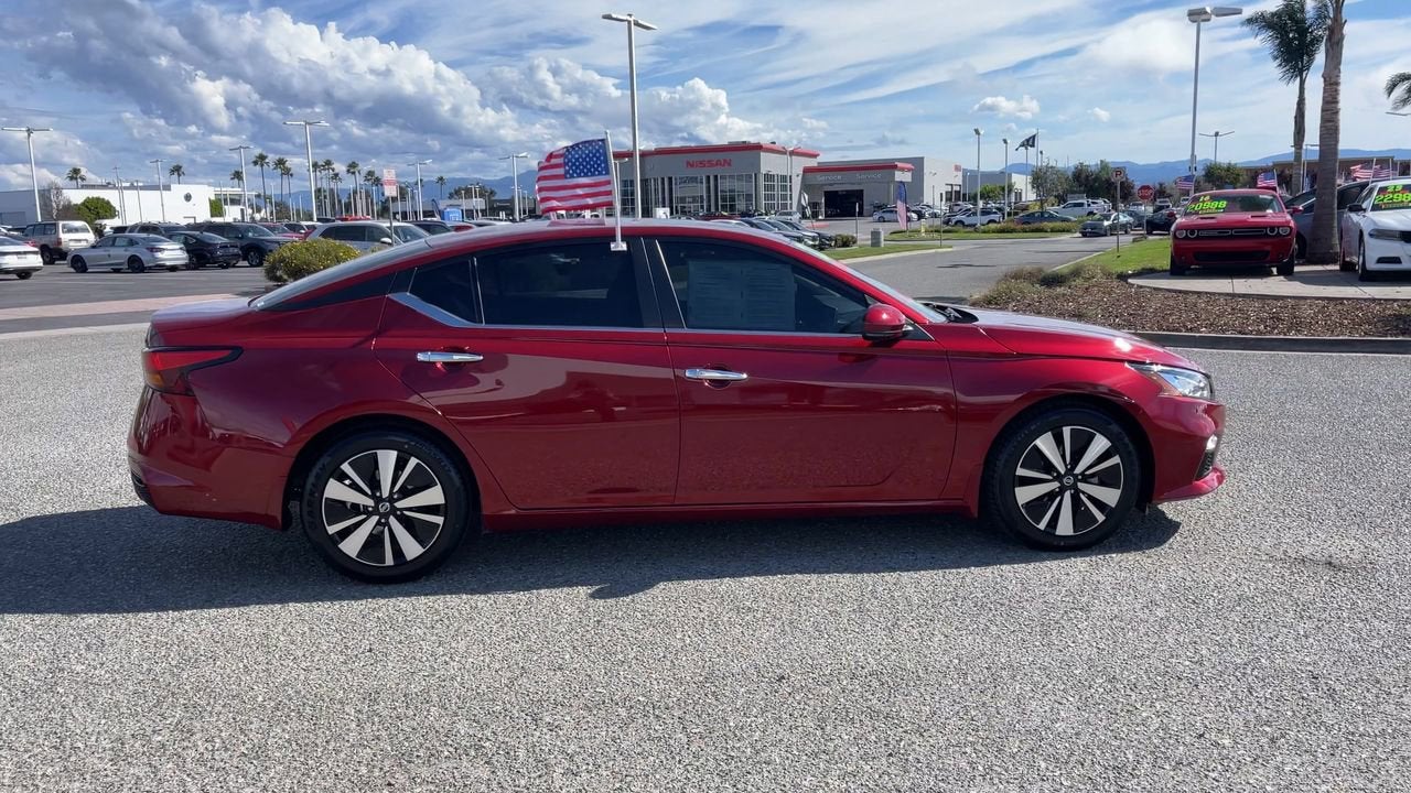 2022 Nissan Altima 2.5 SV